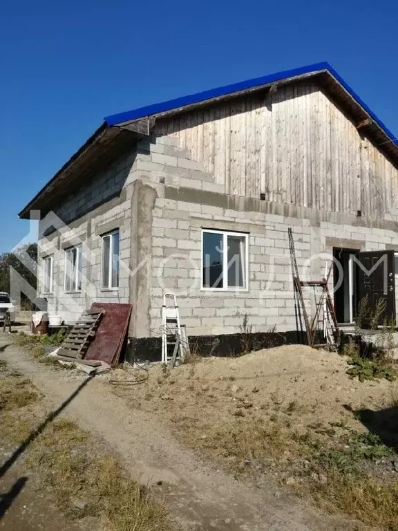 Дом в Сахалинская область, Долинск ул. Макарова, 56 (99 м) - Фото 1