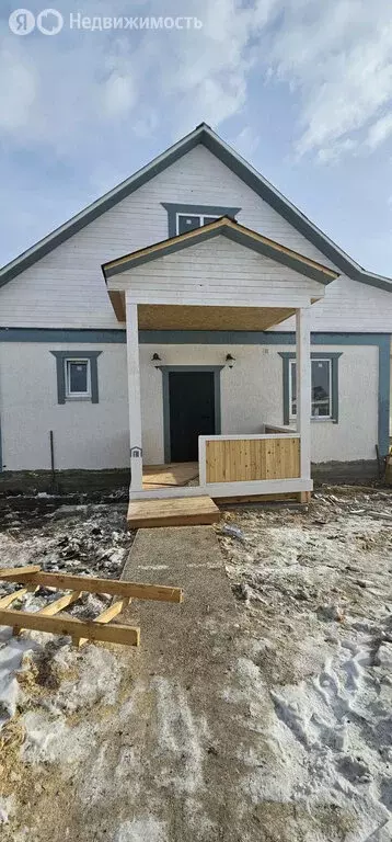 Дом в село Урик, улица Тимирязева, 19 (120 м) - Фото 1