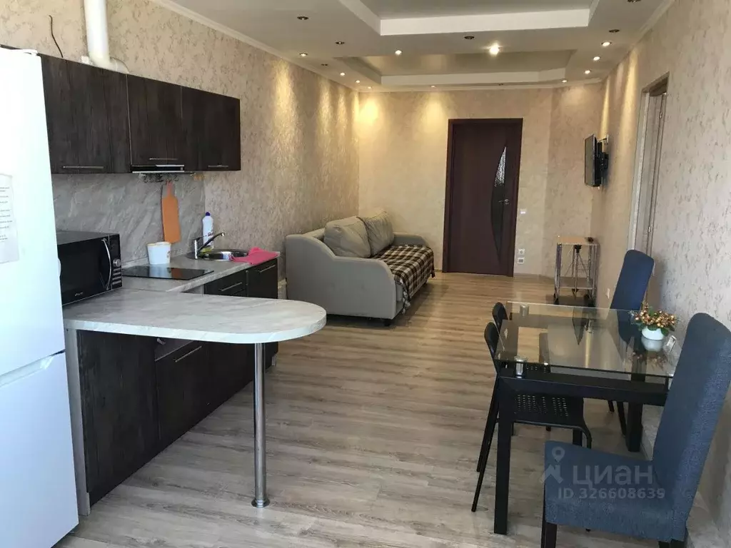 2-к кв. Приморский край, Артем ул. Фрунзе, 8/1 (55.0 м) - Фото 1
