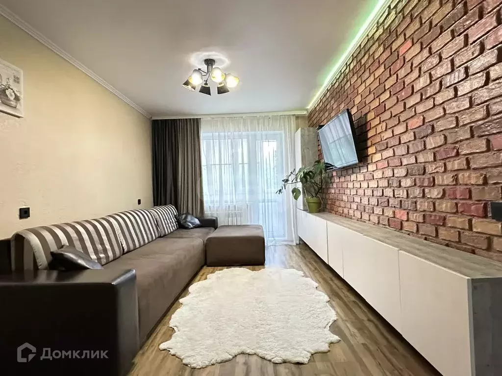Продаётся 3-к квартира, 62.9 м - Фото 0