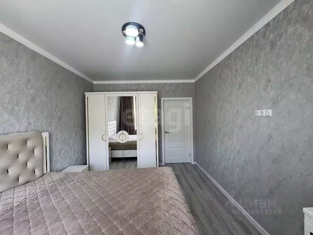 2-к кв. Северная Осетия, Владикавказ ул. Шамиля Джикаева, 4А (70.0 м) - Фото 1