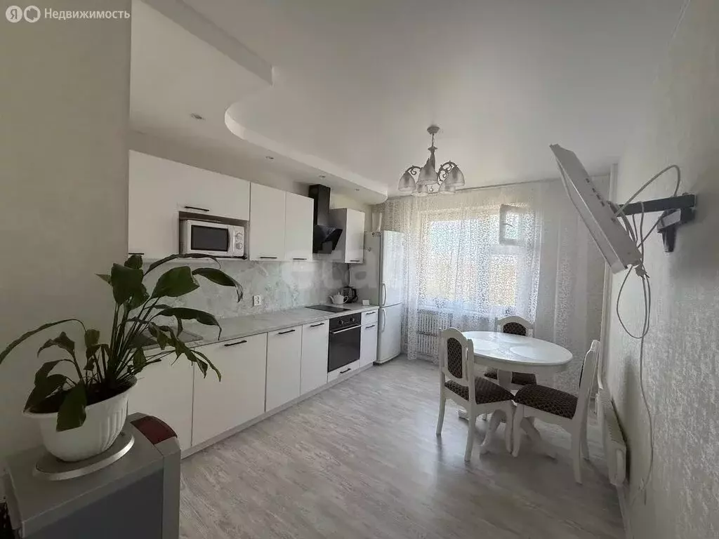 2-комнатная квартира: Казань, улица Академика Глушко, 39 (64.2 м) - Фото 1