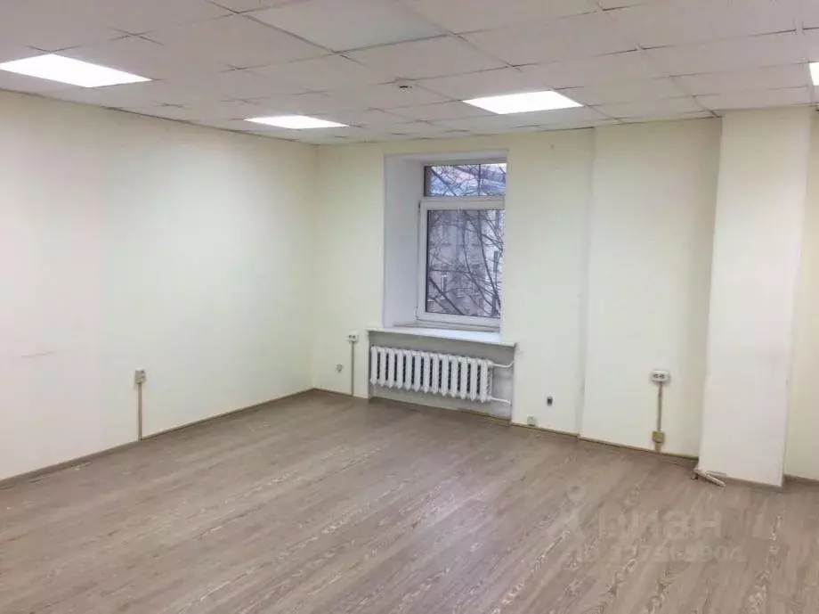 Офис в Санкт-Петербург 2-я Васильевского острова линия, 37 (36 м) - Фото 2