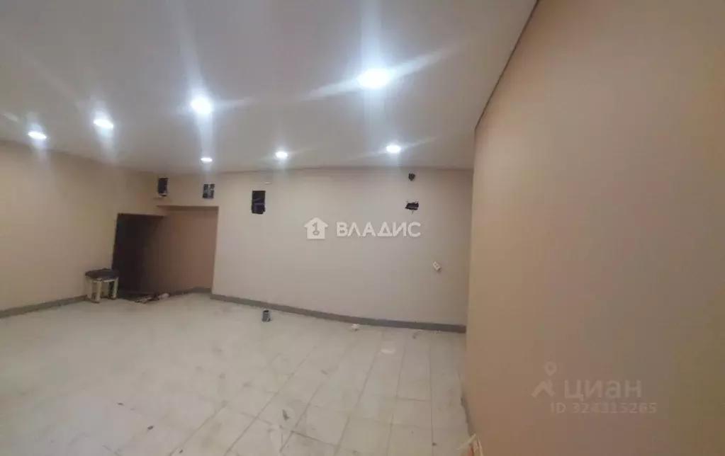 Помещение свободного назначения в Коми, Сыктывкар ул. Малышева, 23 ... - Фото 1