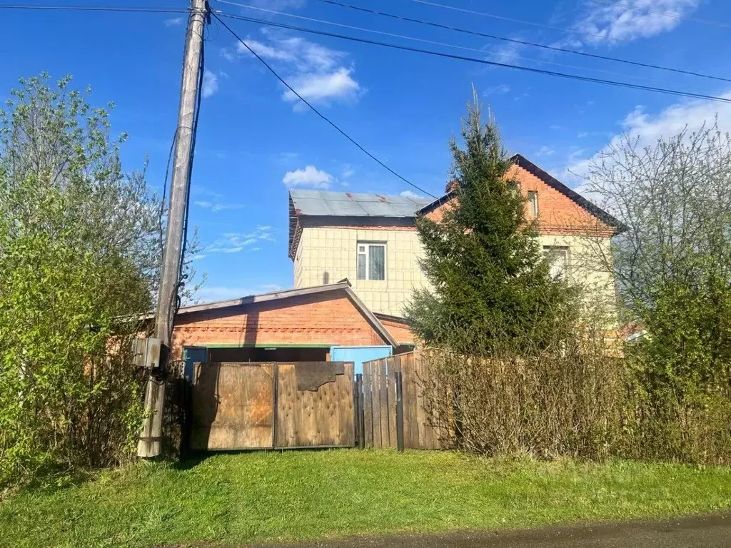 Коттедж в Томская область, Томск пос. Апрель, Листопадная ул. (250 м) - Фото 0
