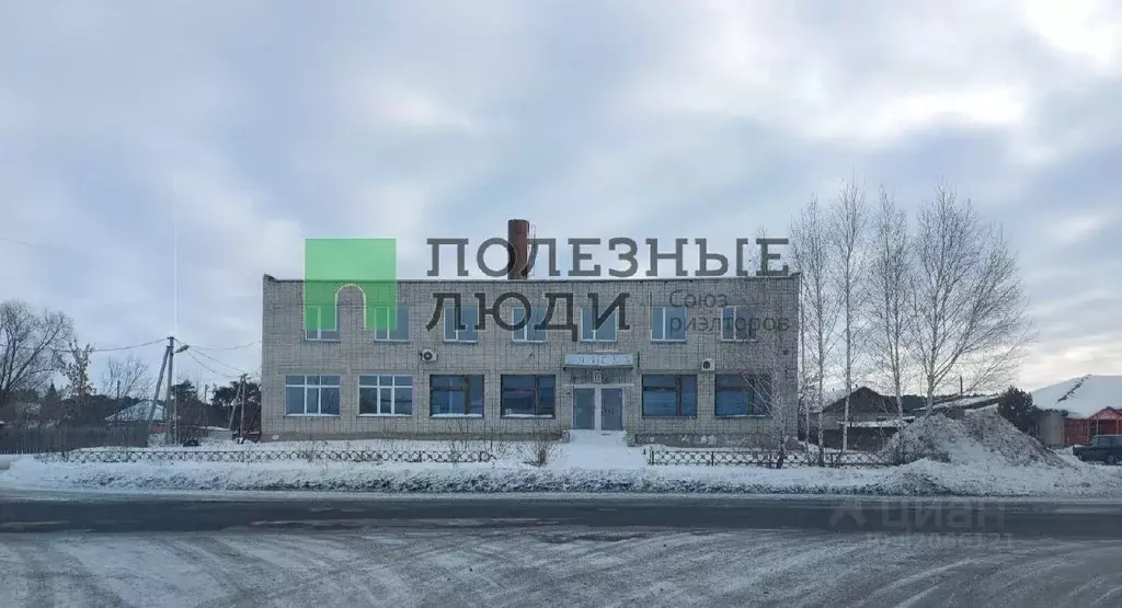 Помещение свободного назначения в Курганская область, Притобольный ... - Фото 0