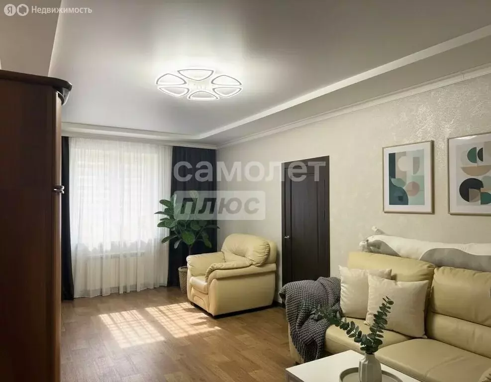 3-комнатная квартира: Салават, Колхозная улица, 36А (78.7 м) - Фото 1