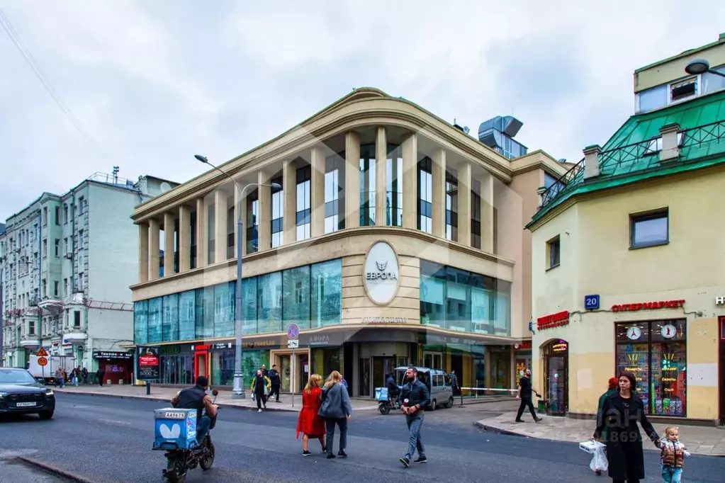 Помещение свободного назначения в Москва Новослободская ул., 24С1 (93 ... - Фото 1