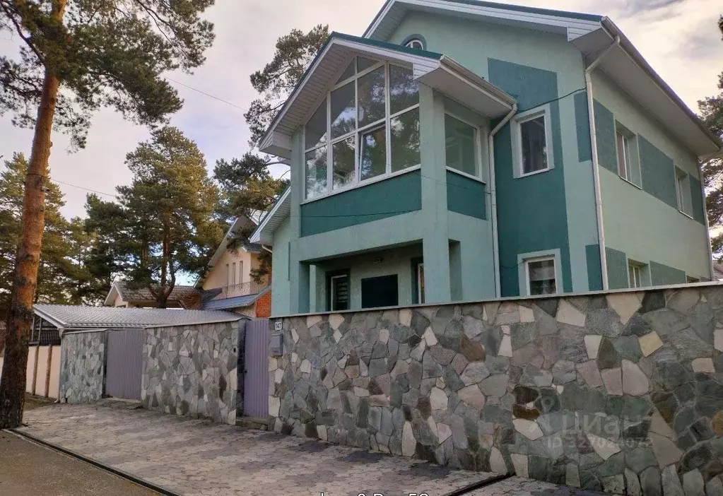 Коттедж в Свердловская область, Екатеринбург ул. Весенняя, 147 (334 м) - Фото 1