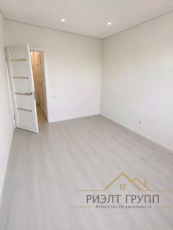 1-к кв. Татарстан, Казань ул. Фикрята Табеева, 3 (35.0 м) - Фото 2