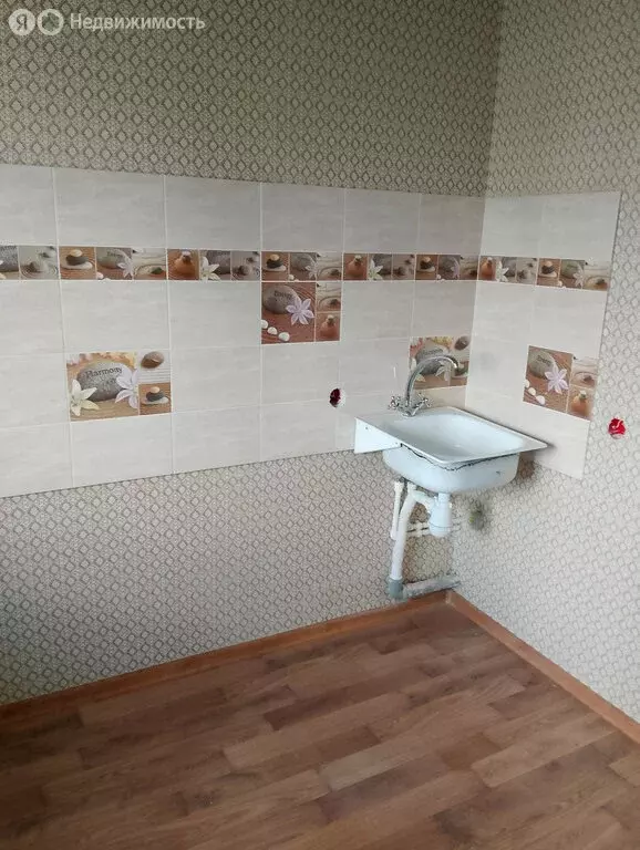 1-комнатная квартира: Строитель, микрорайон Северный, 42 (40 м) - Фото 0