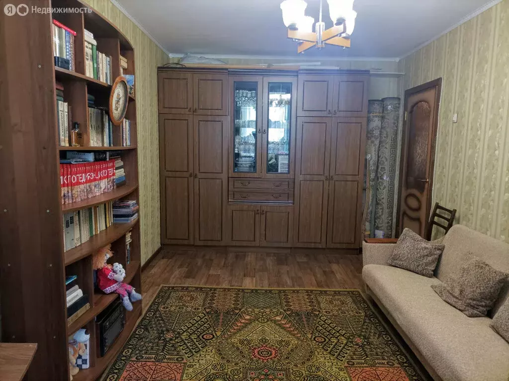 3-комнатная квартира: Курск, улица Менделеева, 63 (60.7 м) - Фото 1