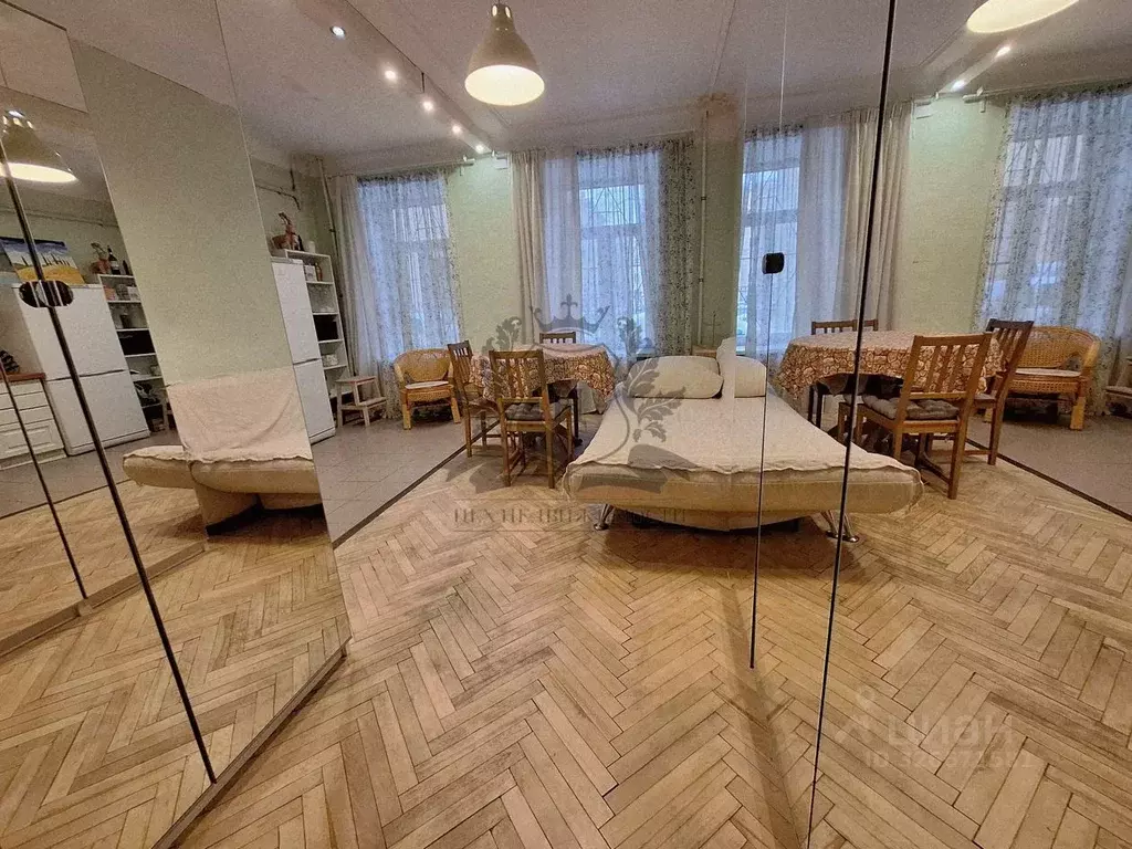 2-к кв. Санкт-Петербург 8-я Красноармейская ул., 14 (63.7 м) - Фото 1