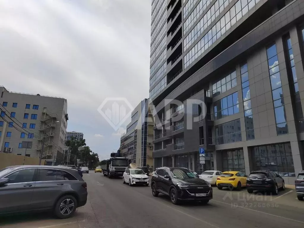 Торговая площадь в Краснодарский край, Краснодар Красная ул., 154 (100 ... - Фото 1