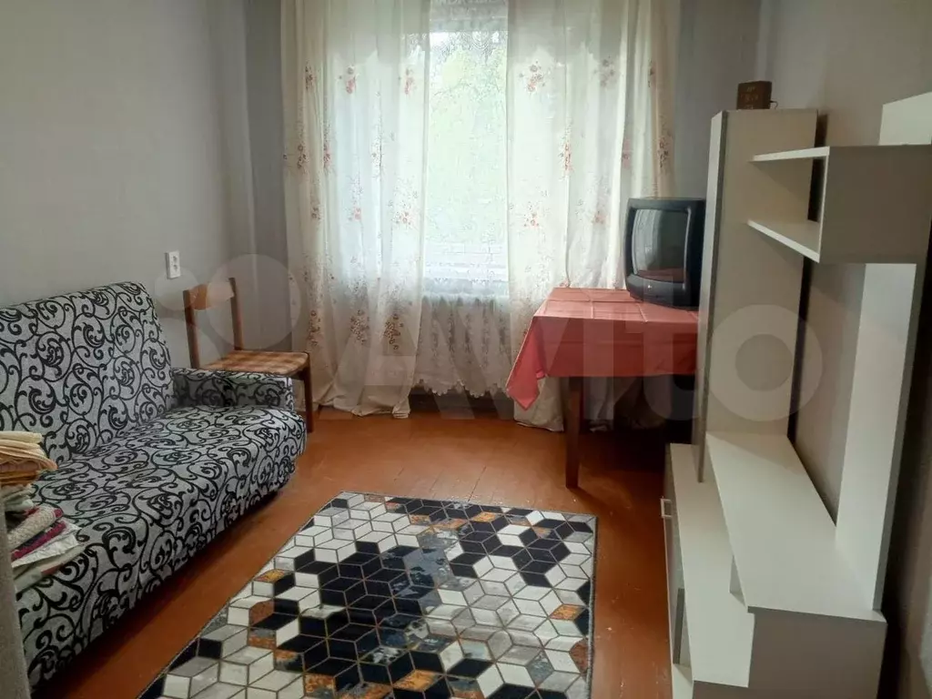 2-к. квартира, 57 м, 1/9 эт. - Фото 1
