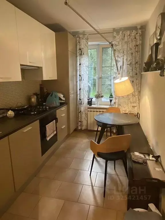 2-к кв. Москва ул. Стасовой, 14К3 (40.0 м) - Фото 0