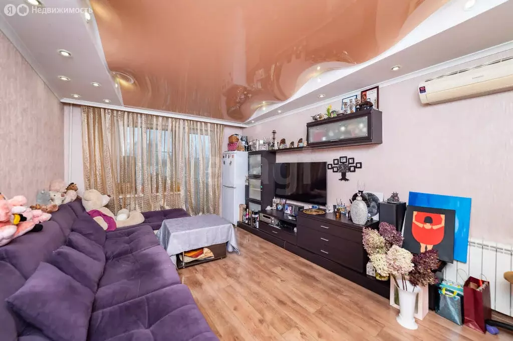 3-комнатная квартира: Курган, жилой район Заозёрный, 5-й микрорайон, ... - Фото 1