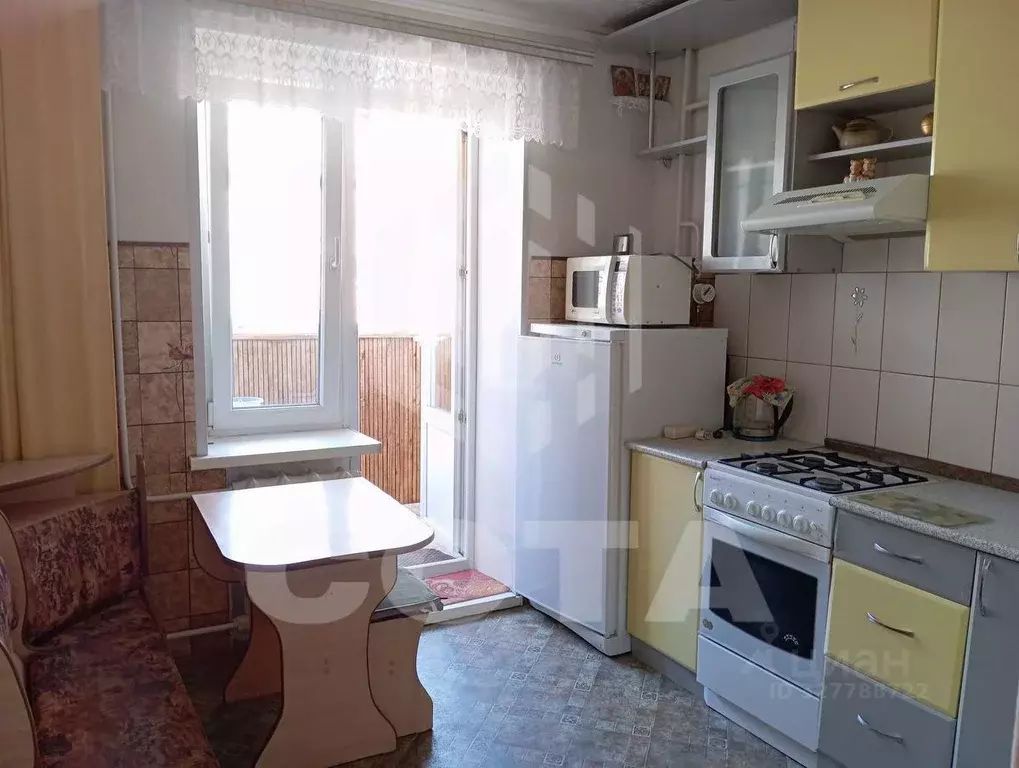 2-к кв. Воронежская область, Воронеж Подклетенская ул., 19 (40.7 м) - Фото 1