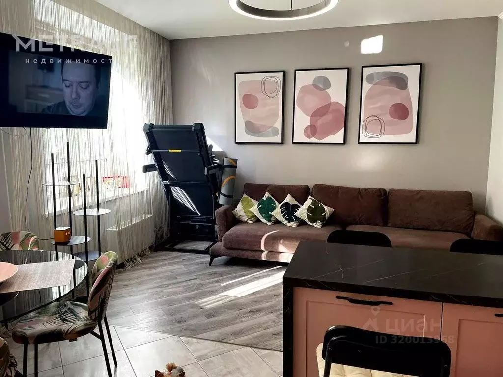 Квартира, 3 комнаты, 82.4 м - Фото 1