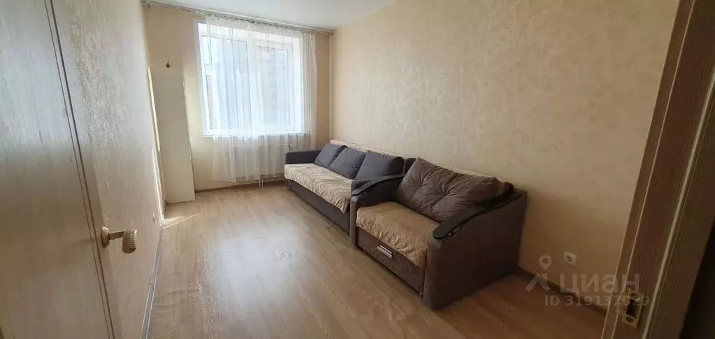 2-к кв. Татарстан, Казань ул. Рауиса Гареева, 102к2 (57.0 м) - Фото 1