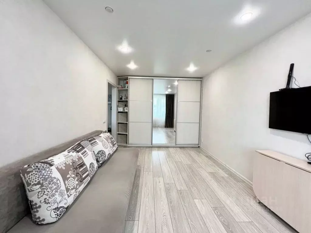 1-к кв. Мурманская область, Мурманск Морская ул., 5 (33.7 м) - Фото 1