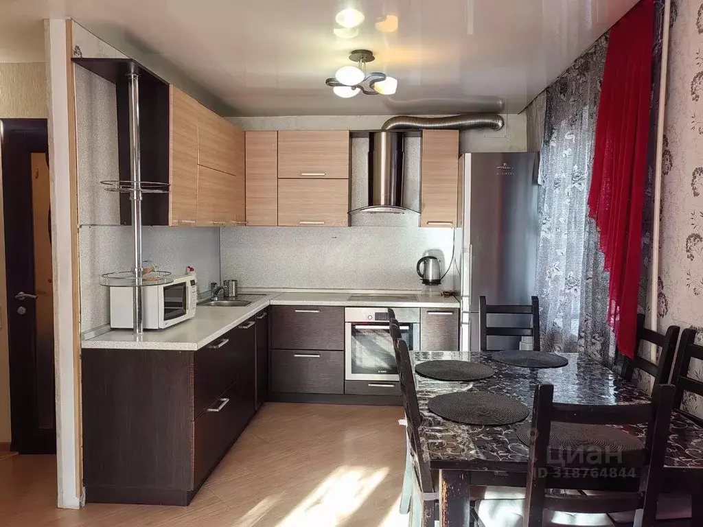 3-к кв. Челябинская область, Троицк 2-й мкр, 3 (69.3 м) - Фото 0