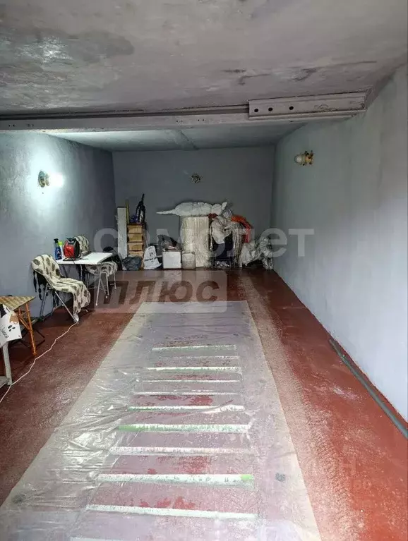 Гараж в Севастополь ул. Генерала Коломийца, 52 (40 м) - Фото 1