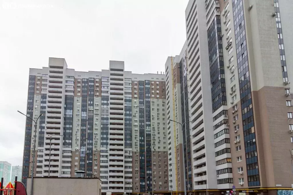 2-комнатная квартира: Самара, проспект Карла Маркса, 200 (68.7 м) - Фото 1
