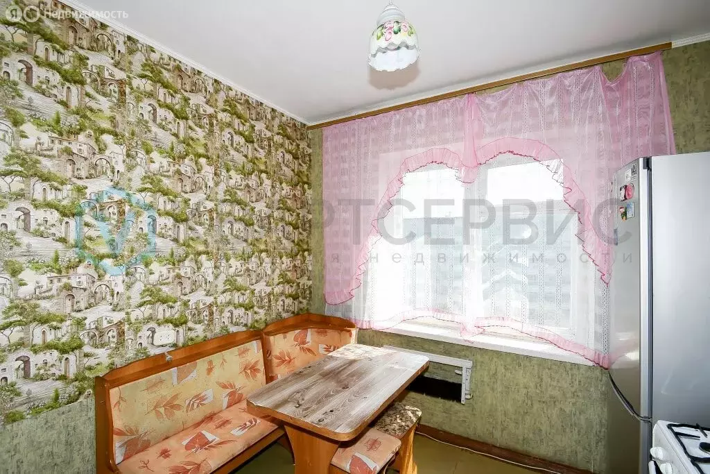 3-комнатная квартира: Омск, улица Степанца, 14 (63 м) - Фото 1