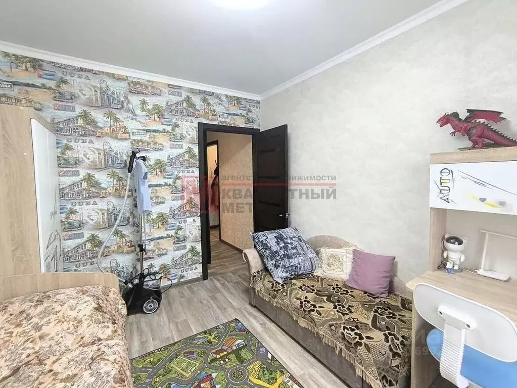 3-к кв. Белгородская область, Старый Оскол Студенческий мкр, 18 (63.0 ... - Фото 1