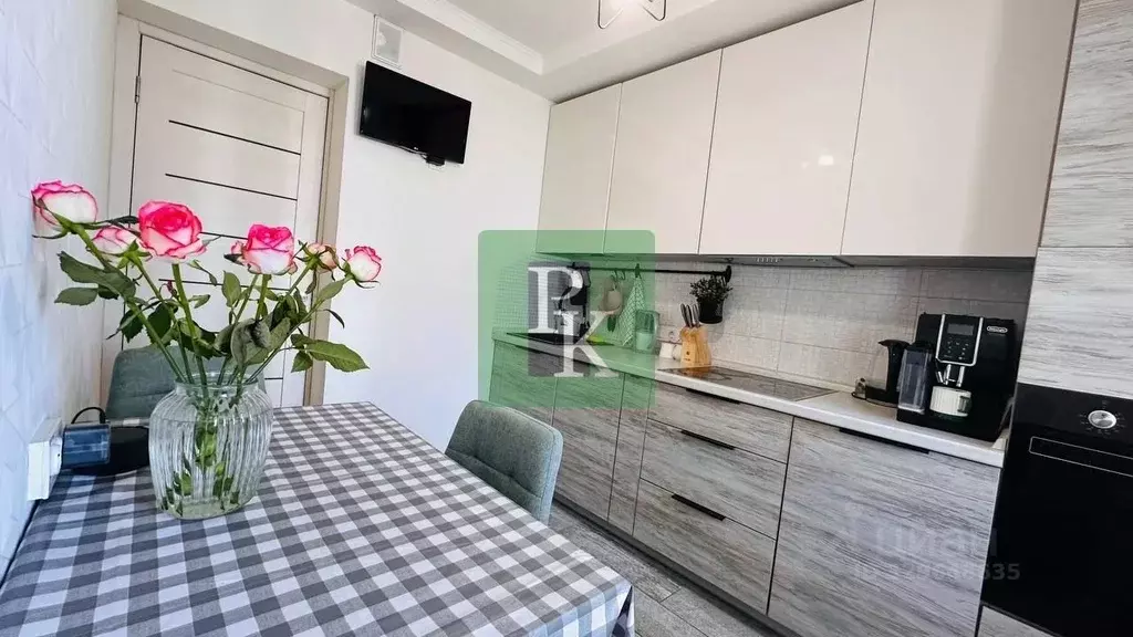 2-к кв. Севастополь ул. Павла Корчагина, 4 (51.6 м) - Фото 1
