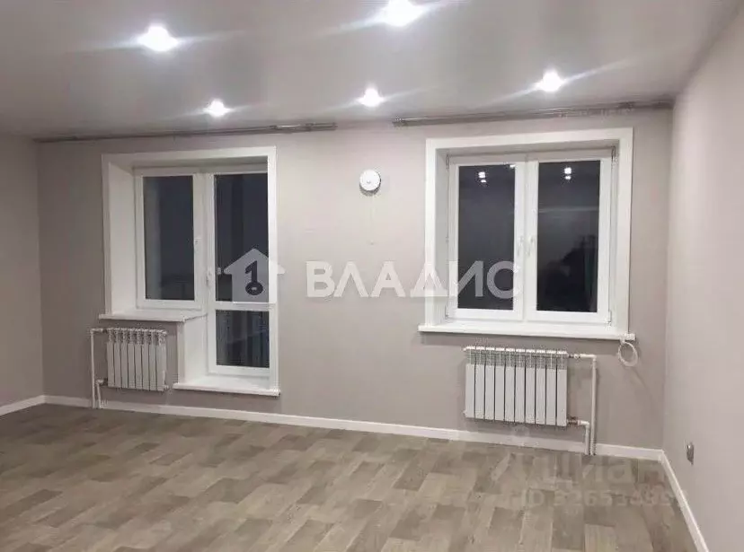 2-к кв. Бурятия, Улан-Удэ 142-й мкр, 5А (57.2 м) - Фото 1