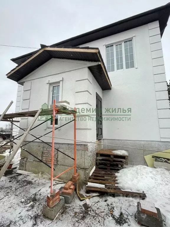 Дом в Саратовская область, Саратов ул. Рубиновая (202 м) - Фото 2