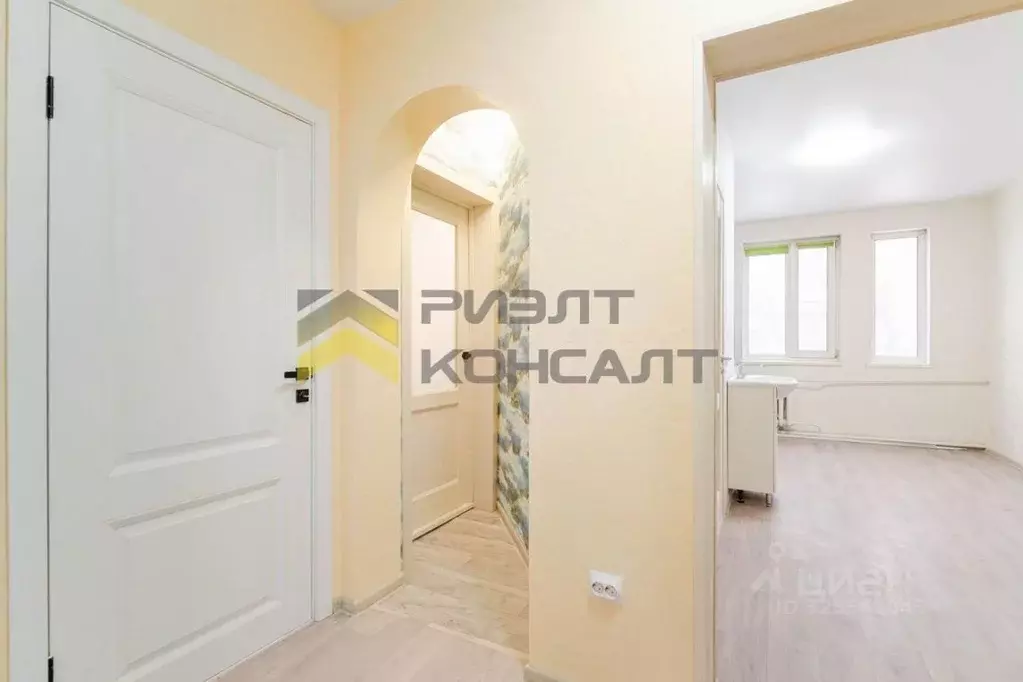 3-к кв. Омская область, Омск ул. 20 лет РККА, 200 (55.0 м) - Фото 1