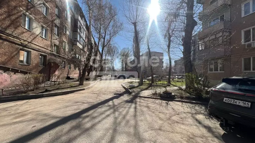 3-к кв. Саратовская область, Энгельс 1-й мкр, 12 (52.1 м) - Фото 1