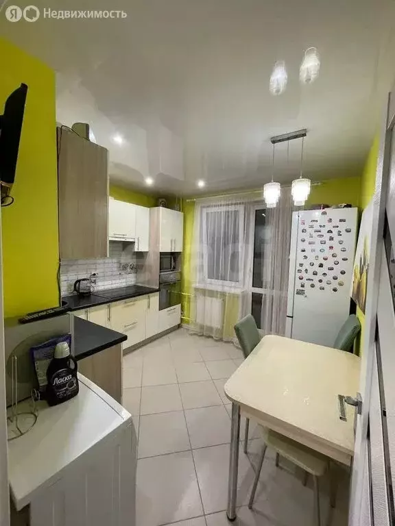 1-комнатная квартира: Киров, Мостовицкая улица, 1к1 (36 м) - Фото 1