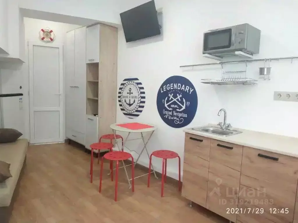 1-к кв. Крым, Алушта муниципальный округ, Партенит пгт ул. Санаторная ... - Фото 1