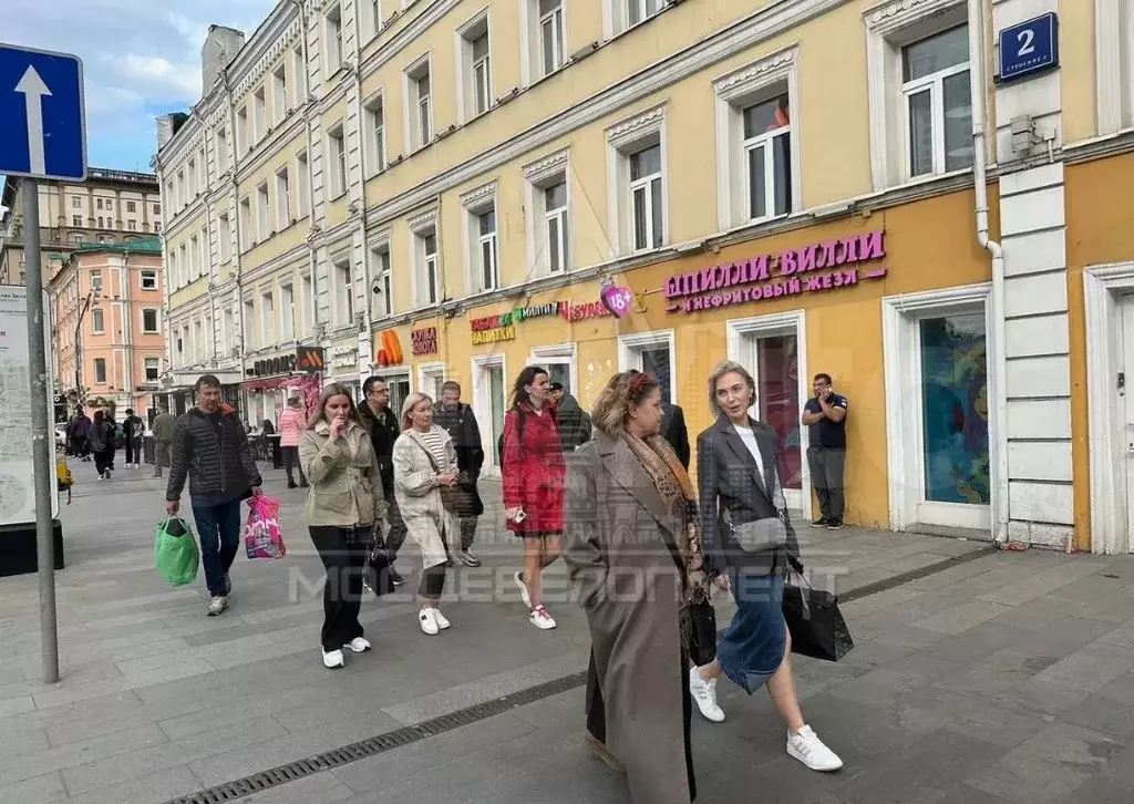 Помещение под кофе на топ трафике 12м2 - Фото 0