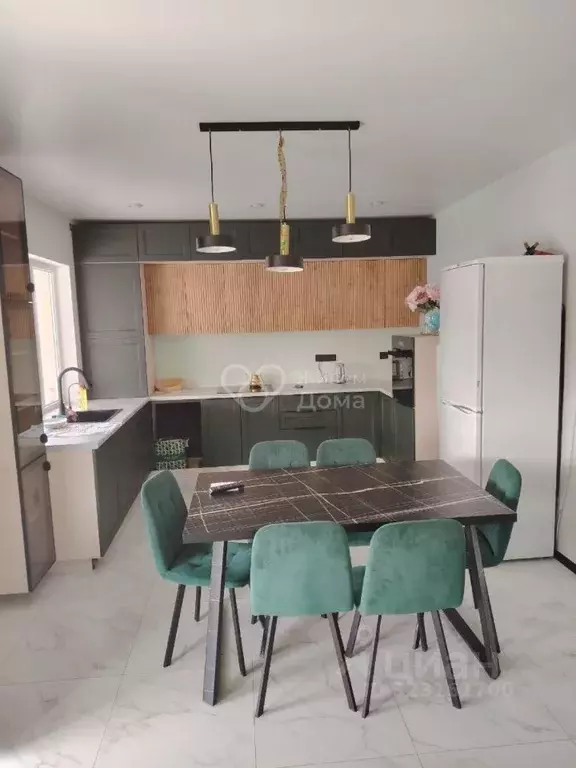 Таунхаус в Волгоградская область, Среднеахтубинский район, Фрунзенское ... - Фото 1