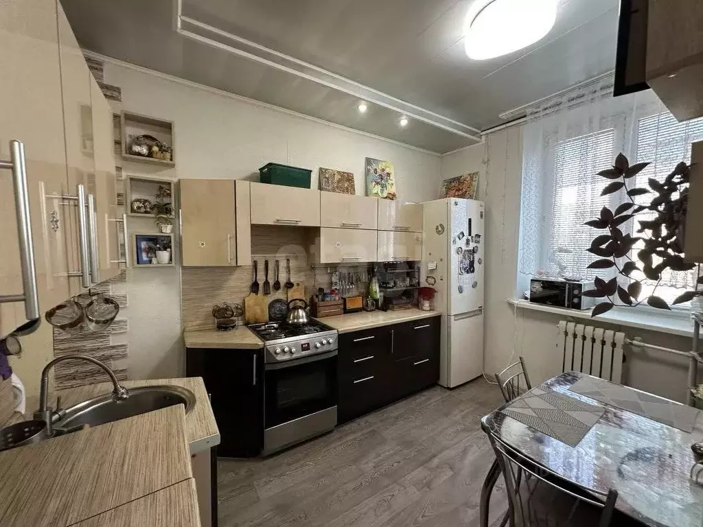 2-к кв. Владимирская область, Ковров Летняя ул., 29 (42.0 м) - Фото 0