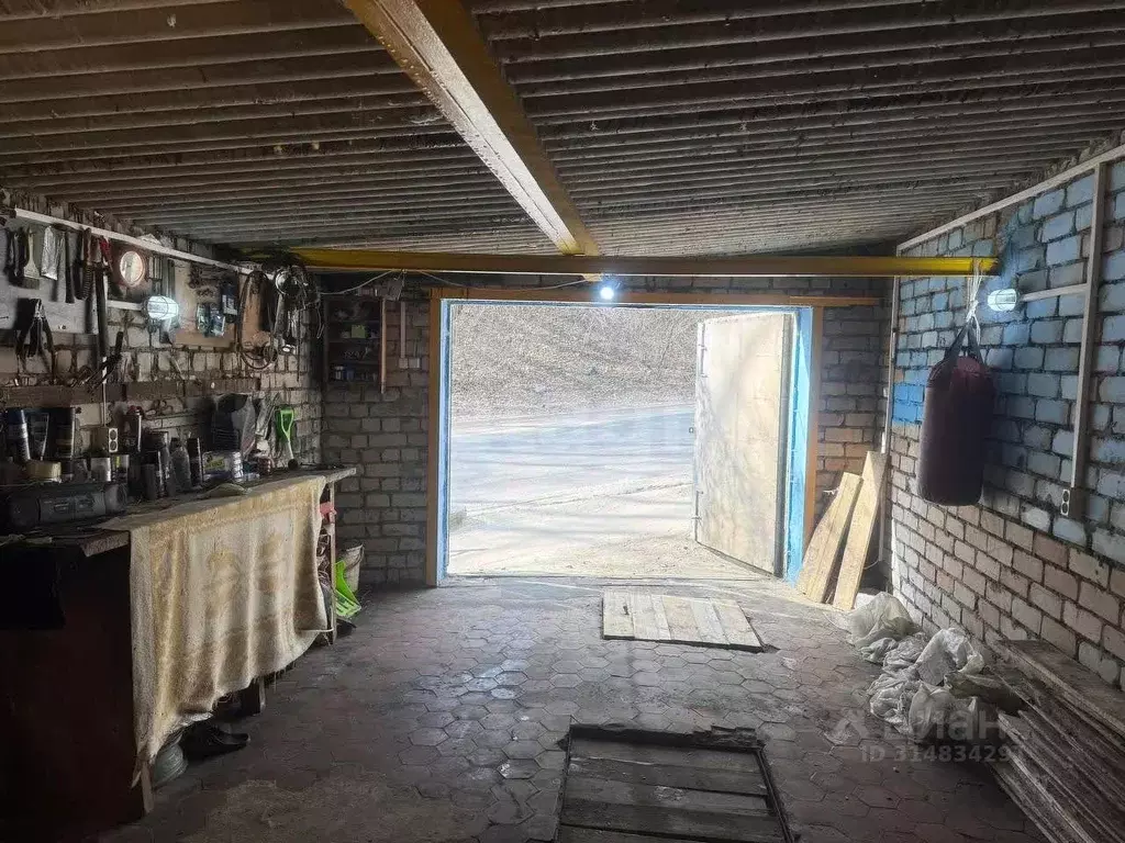 Гараж в Брянская область, Брянск Арсенальская ул., 2 (28 м) - Фото 0