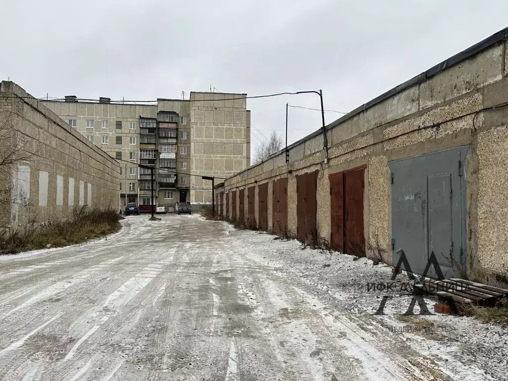 Гараж в Свердловская область, Полевской ул. Ломоносова, 14 (27 м) - Фото 1