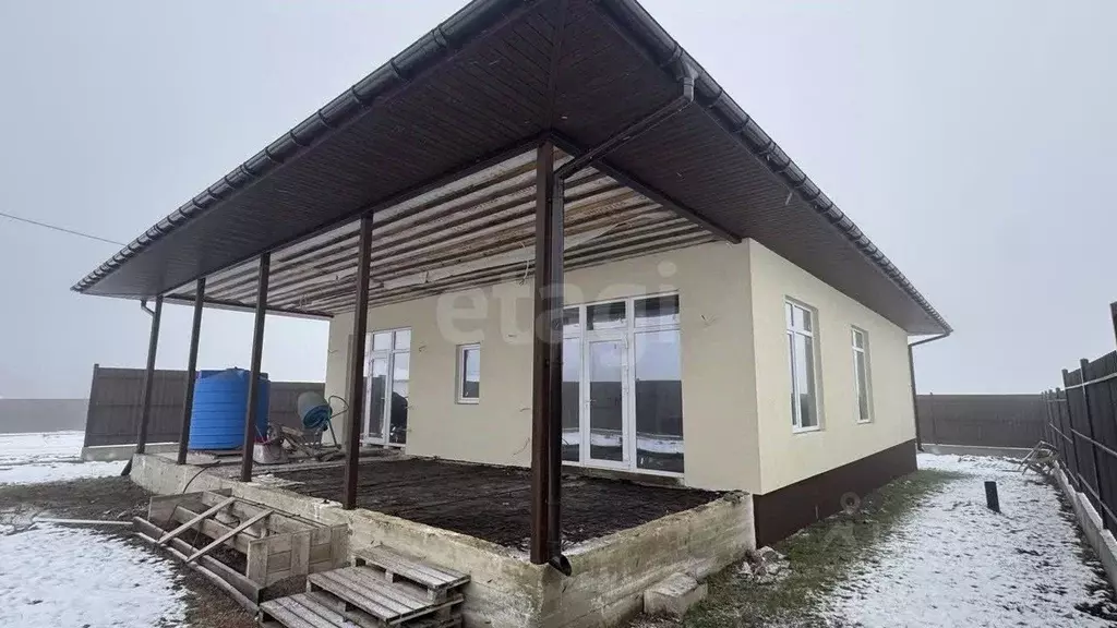 Дом в Крым, Симферопольский район, Добровское с/пос, с. Перевальное, ... - Фото 1