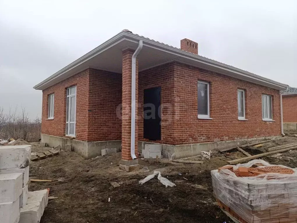 Дом в Ростовская область, Аксайский район, Рассветовское с/пос, пос. ... - Фото 1