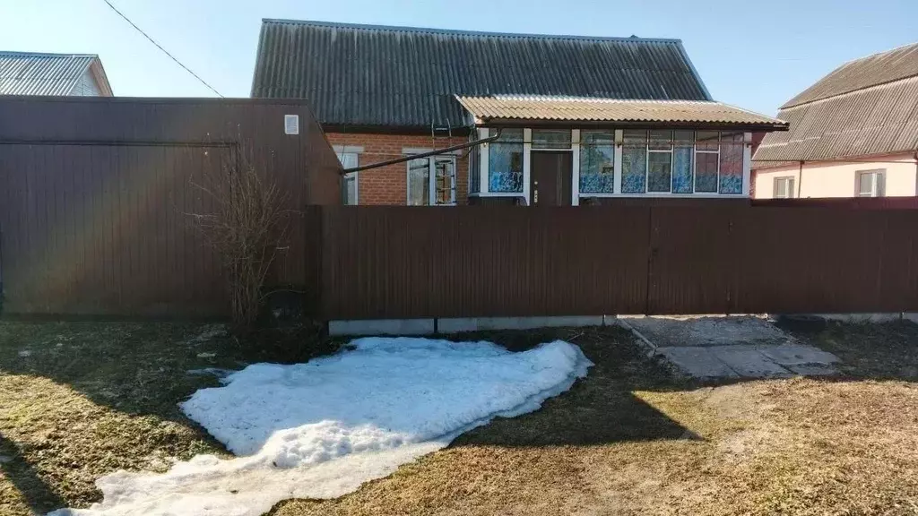 Дом в Орловская область, Мценский район, Спасско-Лутовиновское с/пос, ... - Фото 1