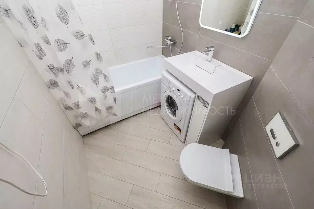 1-к кв. Тюменская область, Тюмень ул. Николая Никитина, 12 (40.2 м) - Фото 1