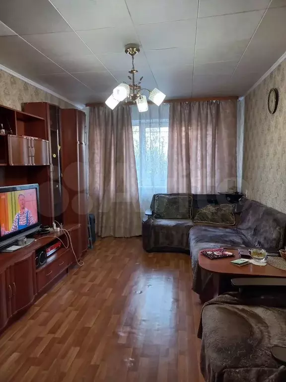 2-к. квартира, 45 м, 1/5 эт. - Фото 0