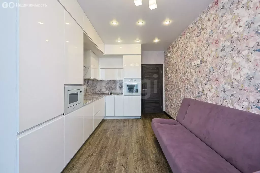 2-комнатная квартира: Калининград, Крымский проезд, 2 (59.3 м) - Фото 2