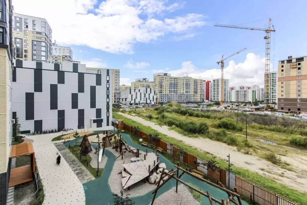 2-к кв. Тюменская область, Тюмень ул. Ю.-Р.Г. Эрвье, 38 (52.5 м) - Фото 1