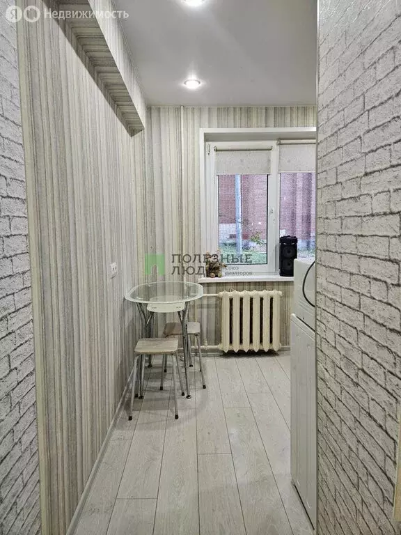 3-комнатная квартира: Ижевск, Промышленная улица, 27 (59.3 м) - Фото 2